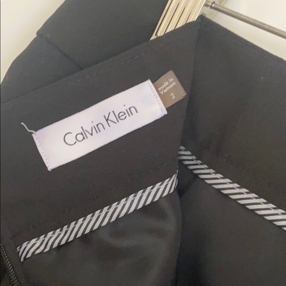 Calvin Klein ✨💫🌟 Black Dress Suit - Picture 4 of 4